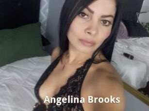 Angelina_Brooks_