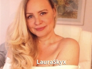 LauraSkyx