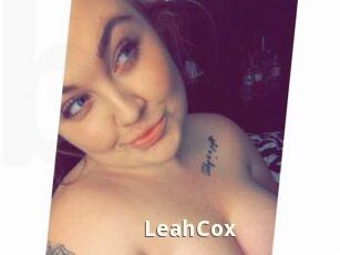 Leah_Cox