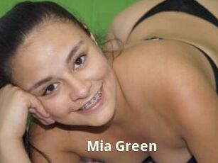 Mia_Green
