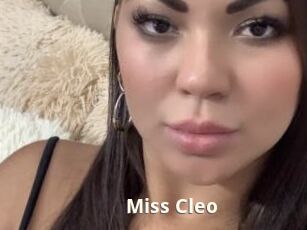 Miss_Cleo