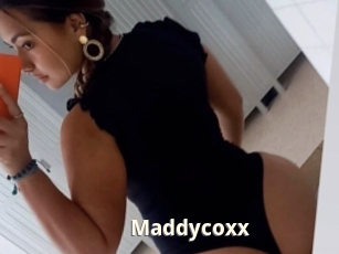 maddycoxx Bigtitinvasion