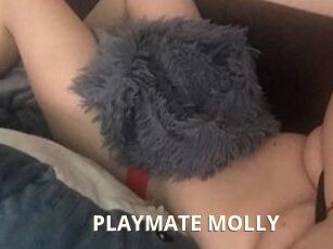 PLAYMATE_MOLLY