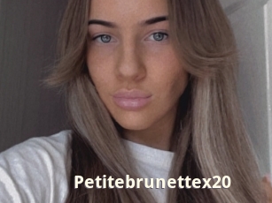 Petitebrunettex20