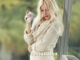 Petuliafox