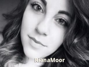 RianaMoor