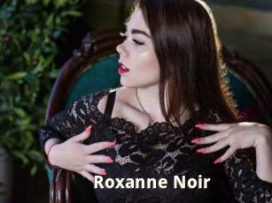 Roxanne_Noir