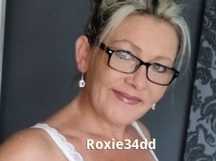 Roxie34dd